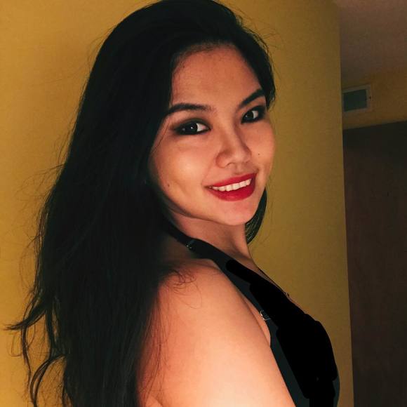 Profile Picture of Sam Liang (@yummyleung1992) on Poshmark