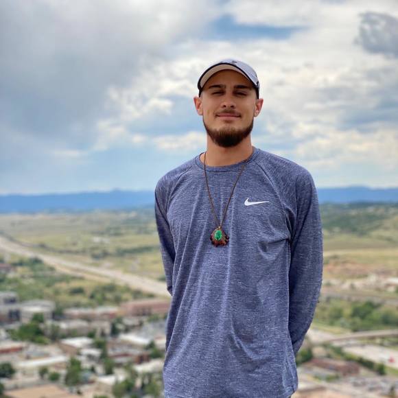 Profile Picture of Juan Chavez (@dudejuancool) on Poshmark