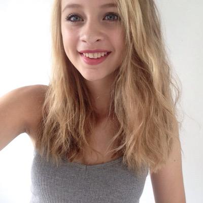 Profile Picture of Lily Crabtree-craft (@crabtree_lily) on Twitter