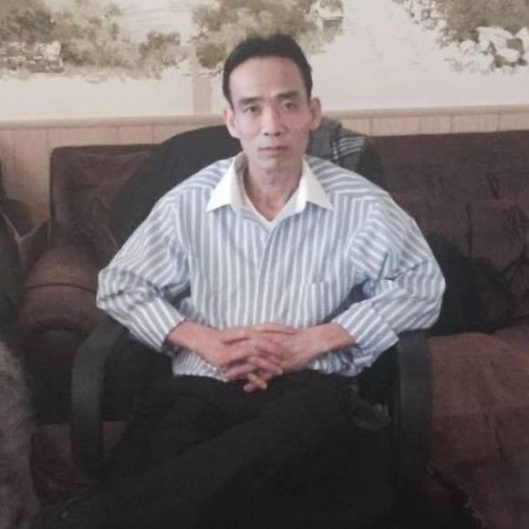 Profile Picture of Lieu Dinh (@lieupd) on Poshmark