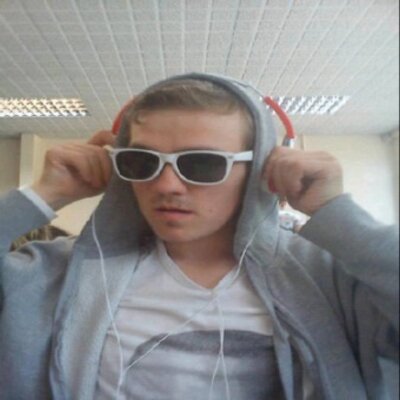 Profile Picture of Amelia Fuentes (@ameliaqw497) on Twitter