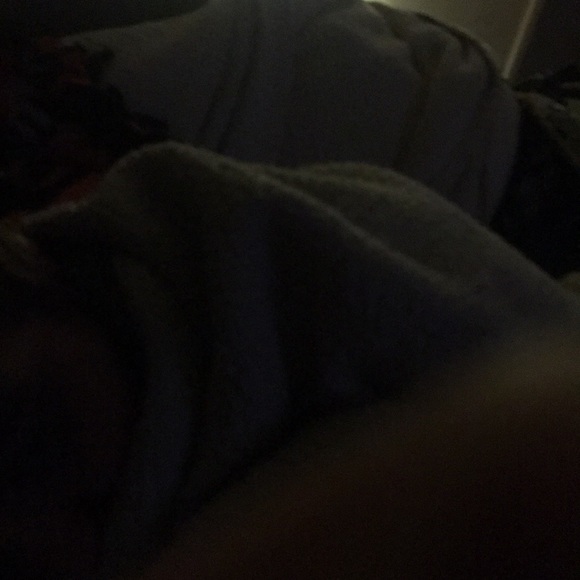 Profile Picture of Kim Mendes (@bball86) on Poshmark