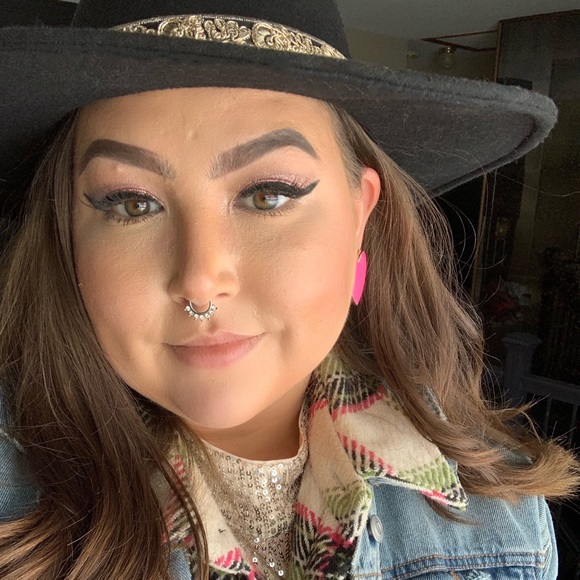 Profile Picture of Grace Jungers (@jungers95) on Poshmark