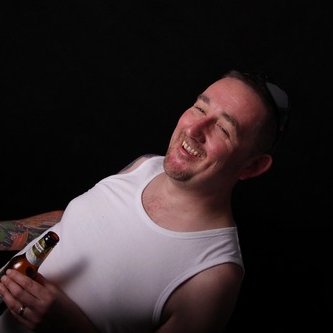 Profile Picture of Adam Abbott (@aRa_creative) on Twitter