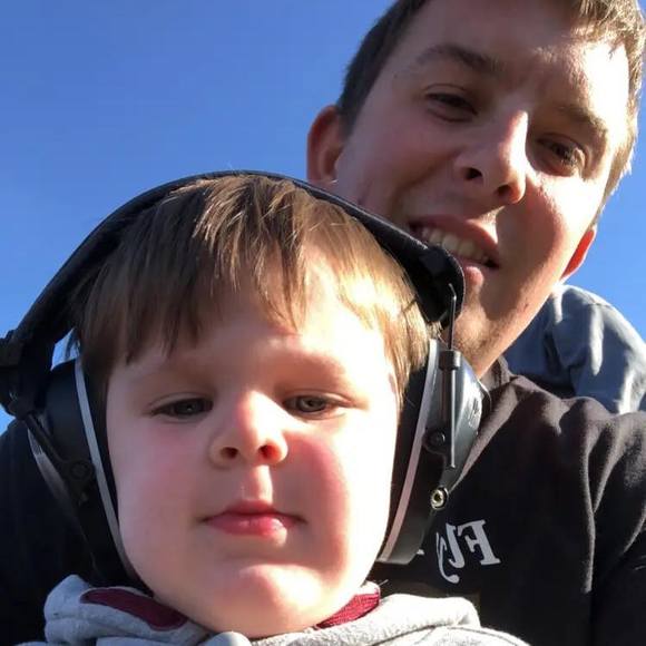 Profile Picture of Andy Kempf (@andykempfs) on Poshmark