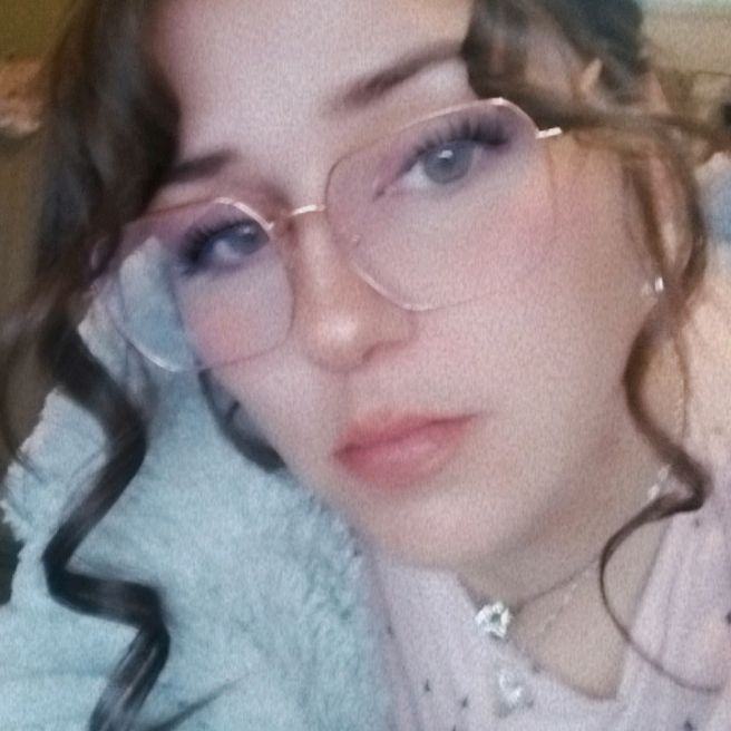 Profile Picture of Kerri (@kerri0362) on Tiktok