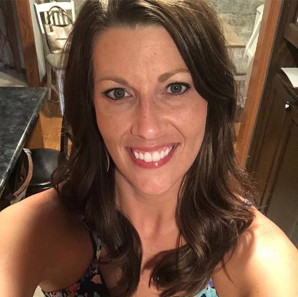 Profile Picture of Cynthia Cheney (@cchseiwert) on Poshmark