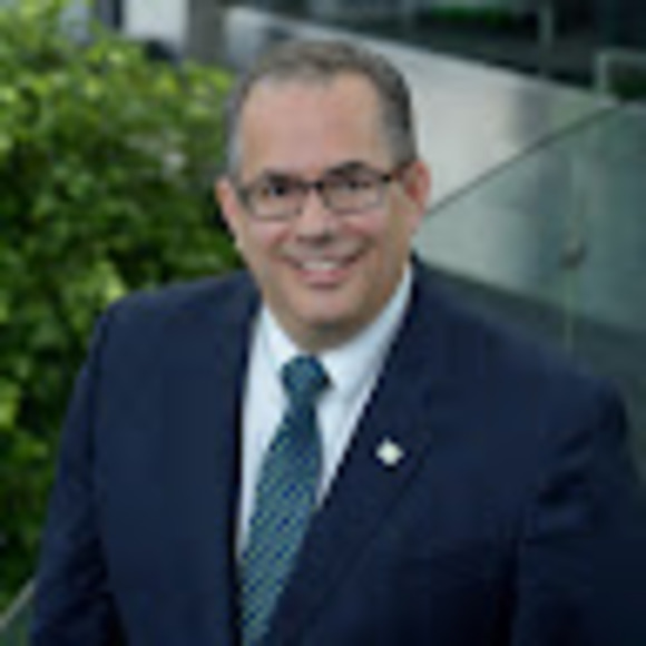 Profile Picture of Jeffrey Mccabe (@jeffreygmccabe) on Poshmark