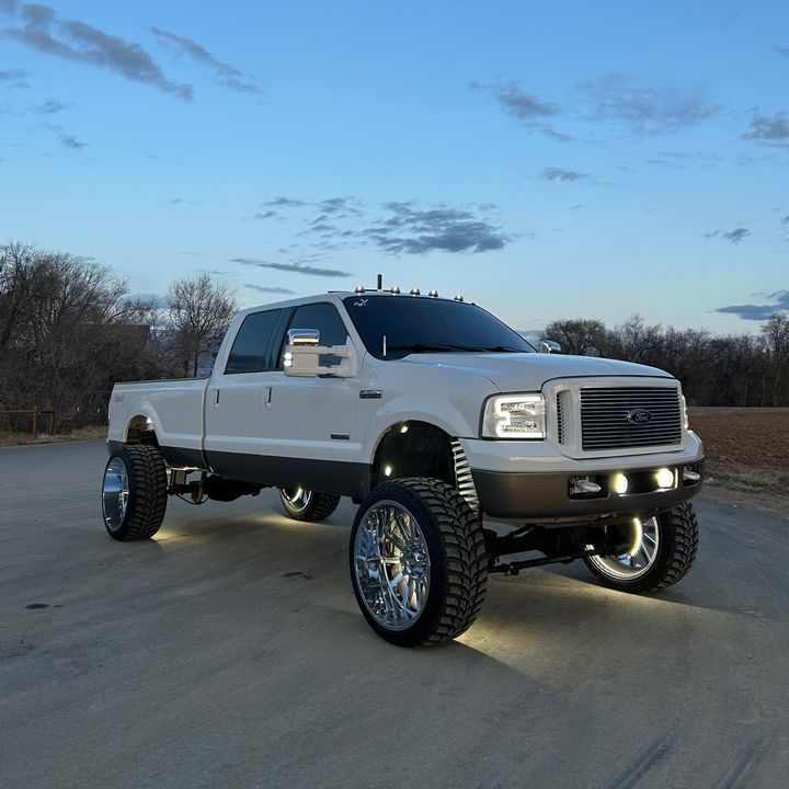 Profile Picture of Justin Messick (@whiteoutobs) on Tiktok