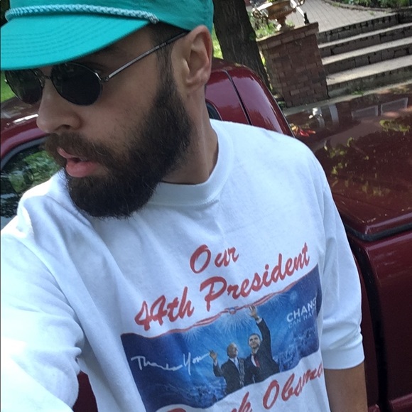 Profile Picture of Ian Aizman (@purple_city) on Poshmark