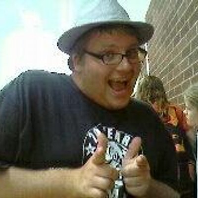 Profile Picture of Dylan Burrell (@getsomeofDYLAN) on Twitter