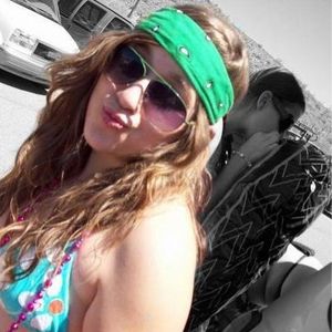 Profile Picture of Lacey Stringham (@lacey_jean_s) on Myspace