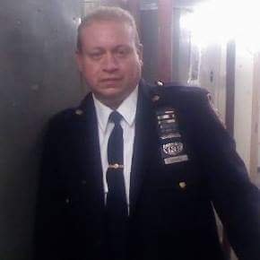 Profile Picture of Javier Chavez (@javierChavez915) on Twitter