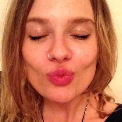 Profile Picture of Alice Murray (@alicemurray29) on Twitter