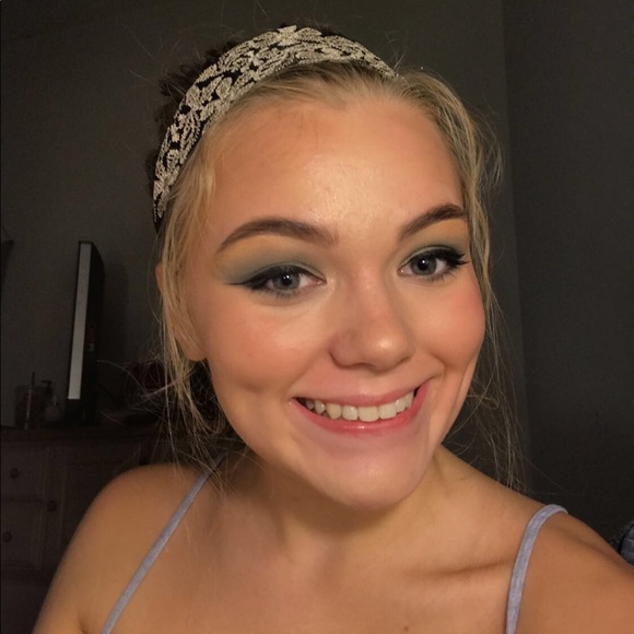 Profile Picture of Marilyn Joines (@marilynnjoines) on Poshmark