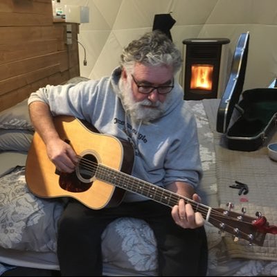 Profile Picture of Peter J Trainor (@PeterJTrainor1) on Twitter