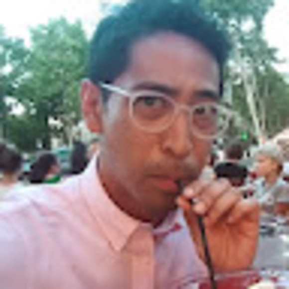 Profile Picture of Phuc-tue Le dinh (@pledinh) on Poshmark
