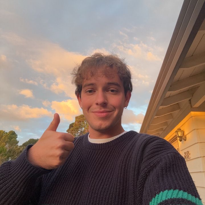 Profile Picture of steven (@steventalksfunny) on Tiktok