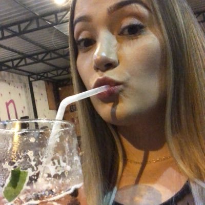 Profile Picture of Julia Corso (@juliiacorso) on Twitter