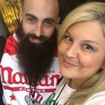 Profile Picture of Mrs Beard (@mrs_beard_eats) on Instagram