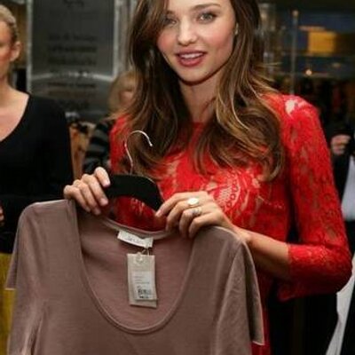 Profile Picture of Miranda & Bloom Fans (@MirandaBloomFan) on Twitter
