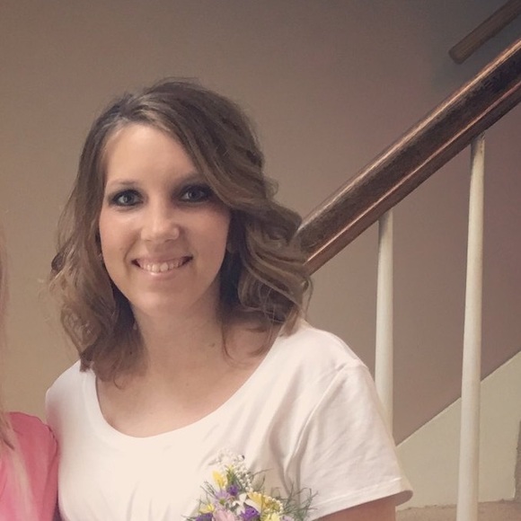 Profile Picture of Danna Williams (@dannabanana4) on Poshmark