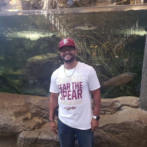 Ralph Brown - Poshmark Profile Picture of Ralph Brown (@ralphbrown207) on Poshmark