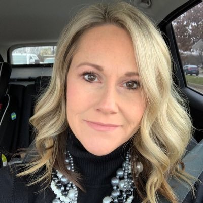 Profile Picture of Mary Jo Perino (@mjp18) on Twitter