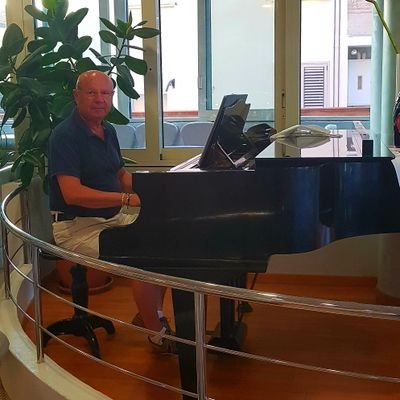 Profile Picture of Angelo Cattaneo (@AcAngelo50) on Twitter