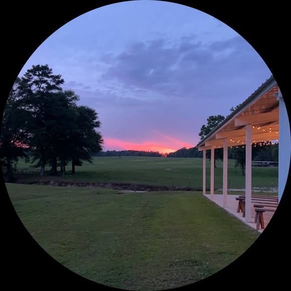 Profile Picture of •raimie Verdun• (@raimieverd) on Poshmark