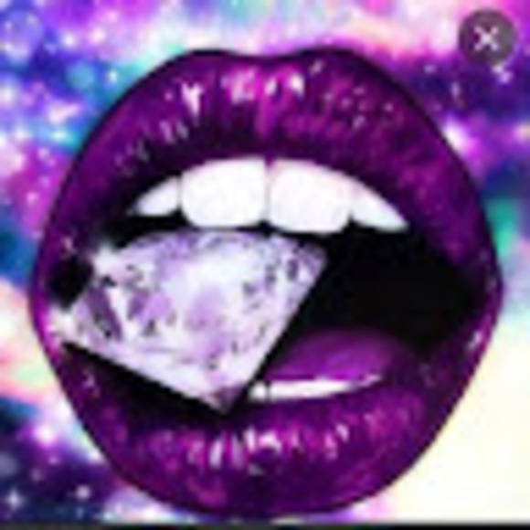 Profile Picture of Krystal Cook (@krystalcook69) on Poshmark