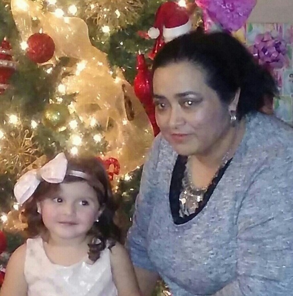 Febe Leyva - Poshmark Profile Picture of Febe Leyva (@febea) on Poshmark