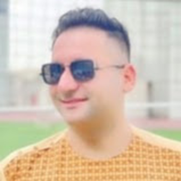 Profile Picture of Tariq ahmad Naqib (@t_naqib) on Poshmark