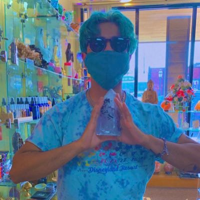Profile Picture of Ångel Sebastian Zarate ✝️ (@Holy_Tut) on Twitter