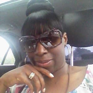 Profile Picture of Sonia Richardson (@QueenShortie75) on Twitter