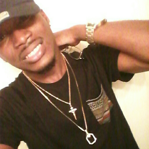 Profile Picture of Jacob Philips (@trapanesee) on Poshmark