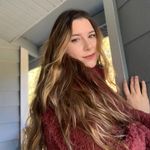 Profile Picture of Carolyn Sharp (@miss__carolyn) on Instagram