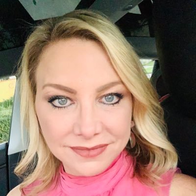 Profile Picture of Stephanie Stanton (@Newzysteph) on Twitter