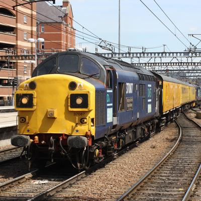 Profile Picture of Matthew Dodd (@TheRailwayGuy) on Twitter