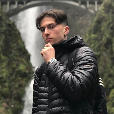 Profile Picture of Lorenzo Galli (@lorenzoogalli) on Twitter