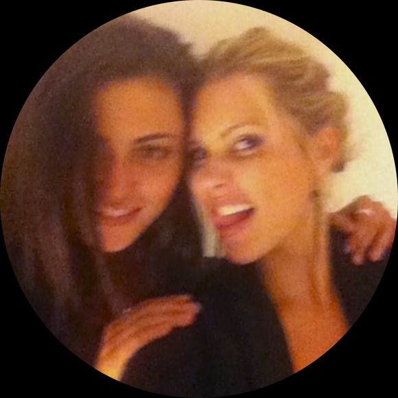 Profile Picture of Michaela Moorer (@theperfs) on Poshmark