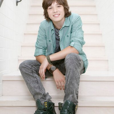 Profile Picture of Justin Bieber (@BieberLeoHoward) on Twitter