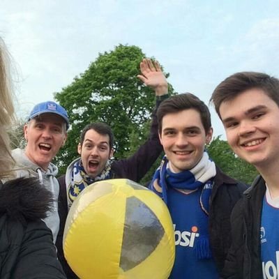 Profile Picture of Ollie (@OllieMitch93) on Twitter