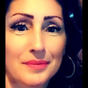 Profile Picture of leighanncooley (@leighanncooley) on Tiktok