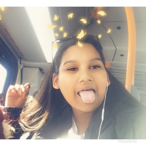 Profile Picture of Nurica Sookwah (@nuricalove) on Poshmark