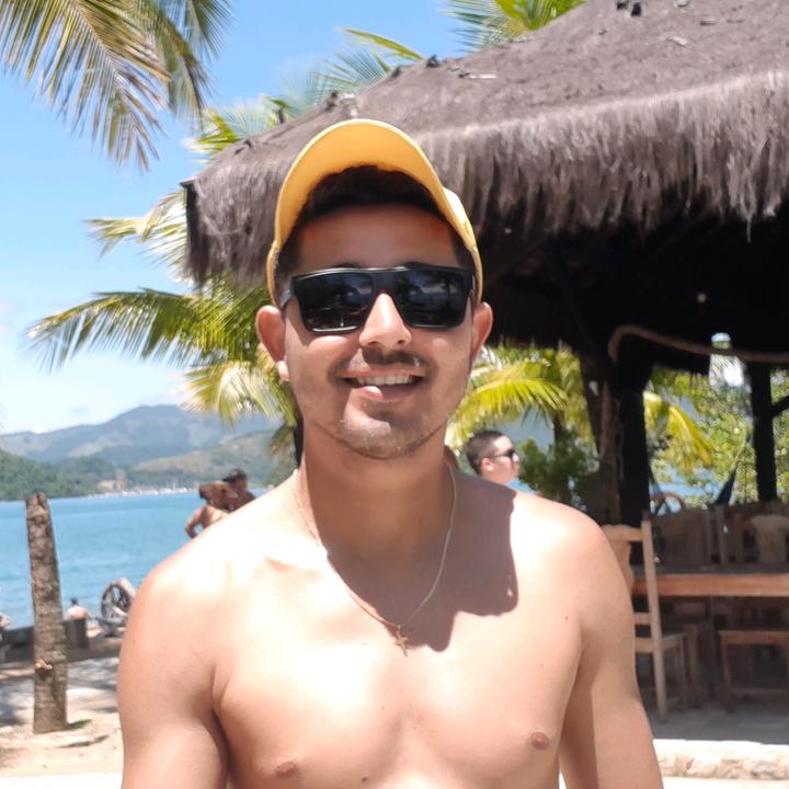 Profile Picture of Erik Tsuda (@eriktsuda) on Tiktok