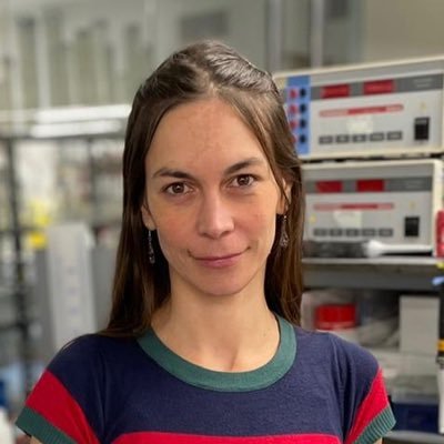 Profile Picture of Ozgen Deniz (@denizz_ozz) on Twitter