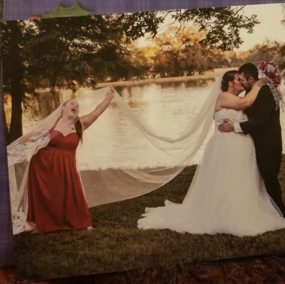 Profile Picture of Capri Smith (@capriwood1) on Poshmark