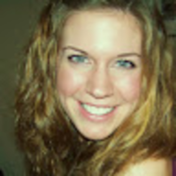 Profile Picture of Jacoba Alderink (@cobandrob) on Poshmark