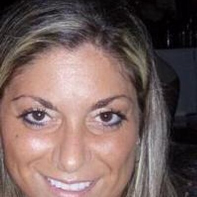 Profile Picture of Lisa Cotroneo (@LisaCPayroll) on Twitter